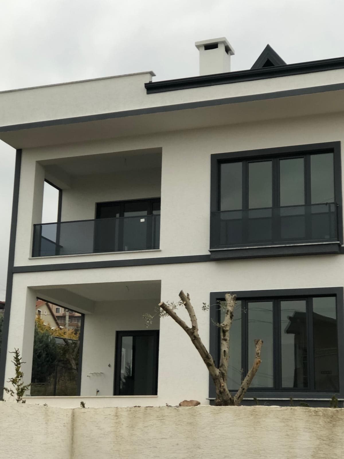 Villa alüminyum doğrama görseli